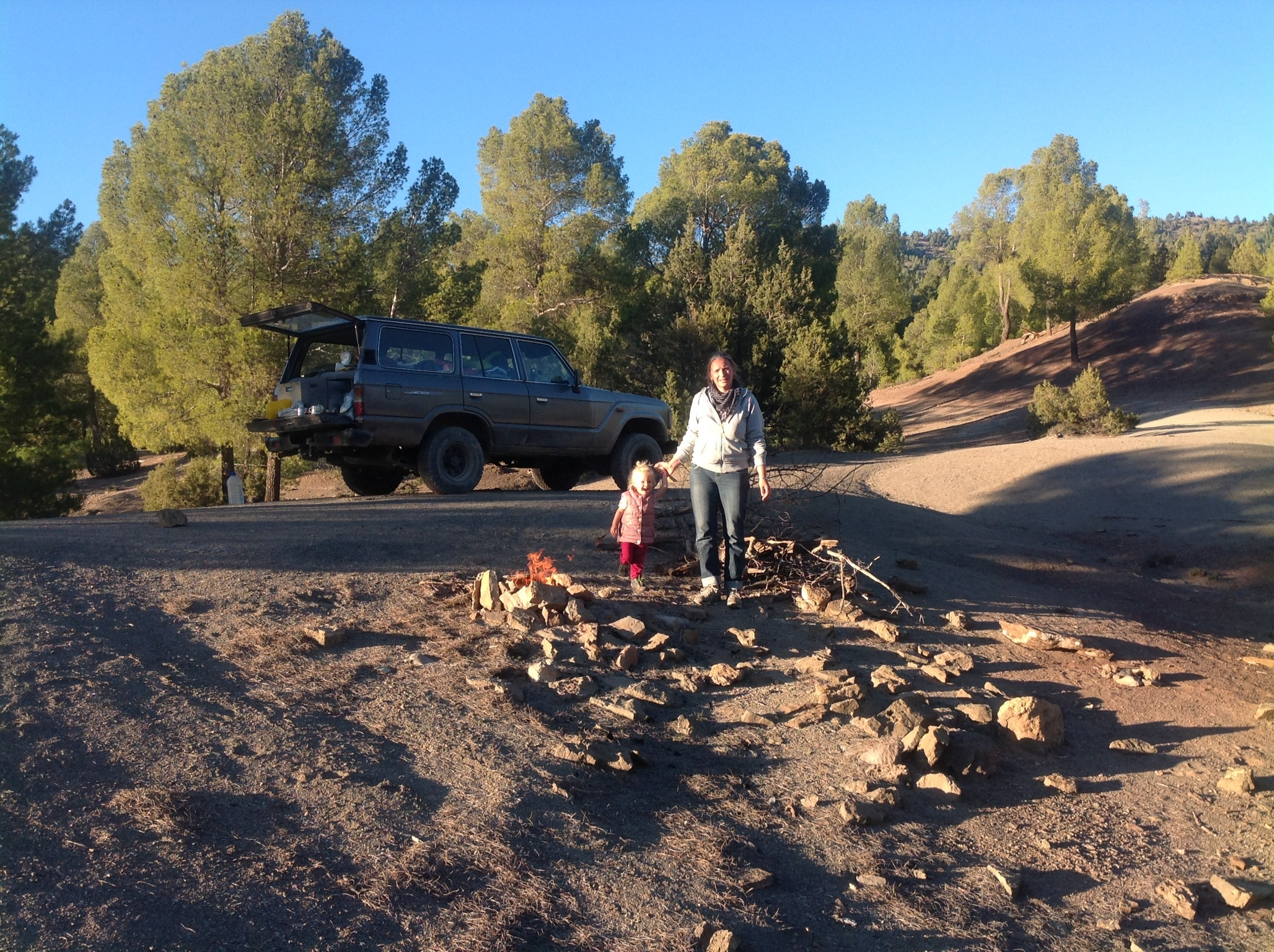 Sunset, time to set camp. Assif Melloul.